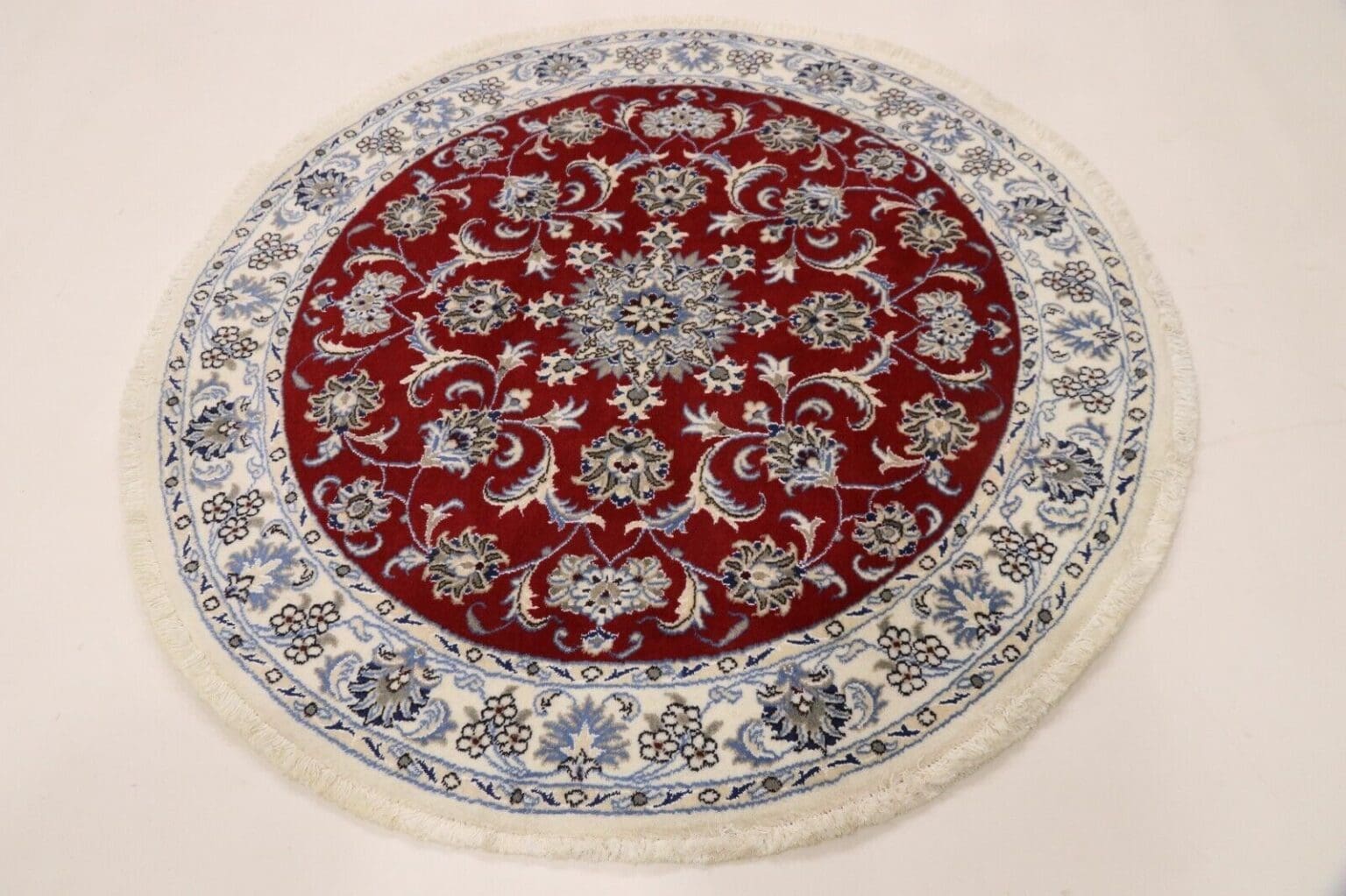 wunderschoner-orientteppich-150-x-150-cm-300000-knoten-m-90-1-2 Perserteppich Nain 150 x 150 cm Schurwolle handgeknüpft