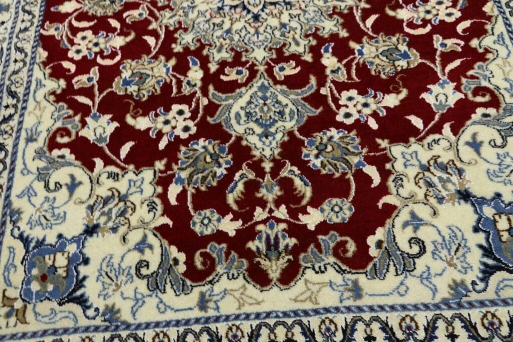 Perserteppich Nain 191 x 147 cm Wolle handgeknüpft