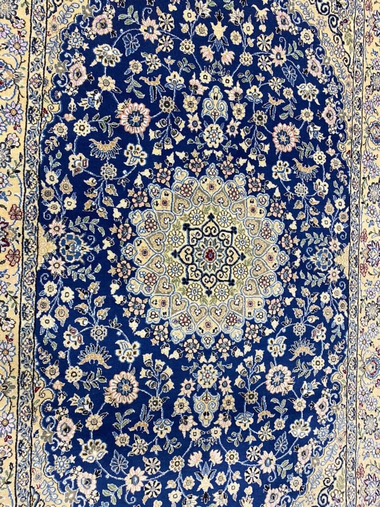 Perserteppich Nain 216 x 134 cm Wolle handgeknüpft
