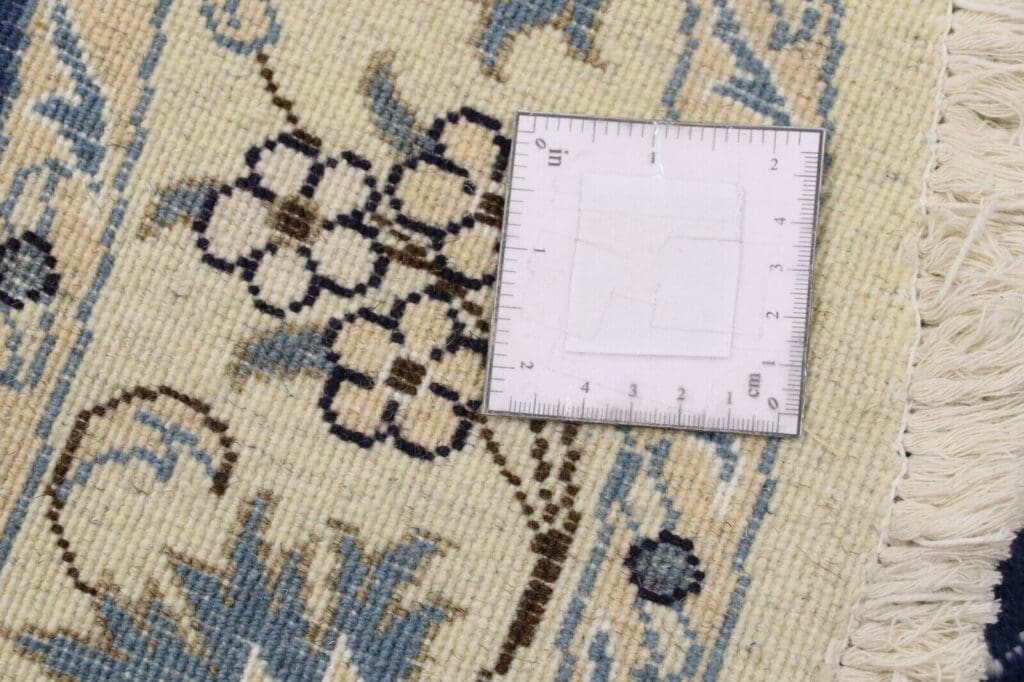 wunderschoner-orientteppich-super-nain-150x150-cm-ca-300000-knoten-m-1-3 Perserteppich Nain 150 x 150 cm Wolle handgeknüpft