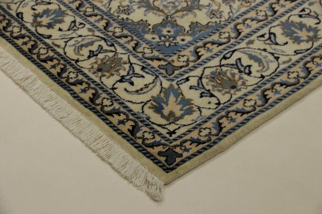 Perserteppich Nain 240 x 170 cm Wolle handgeknüpft