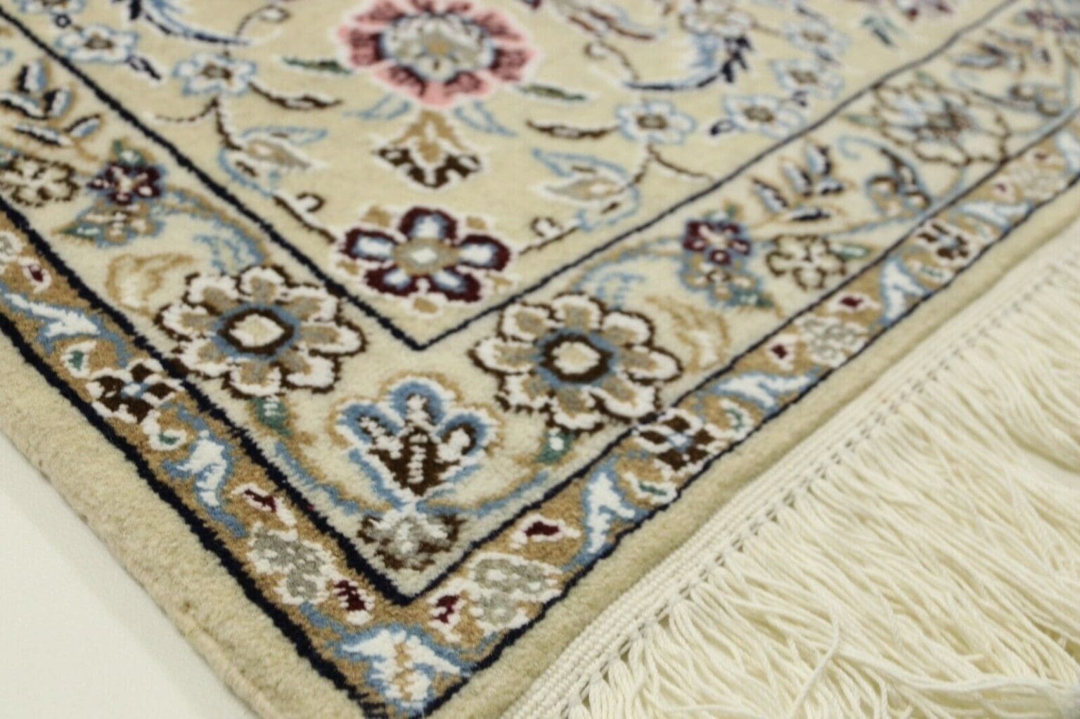Perserteppich Nain 308 x 206 cm Wolle handgeknüpft