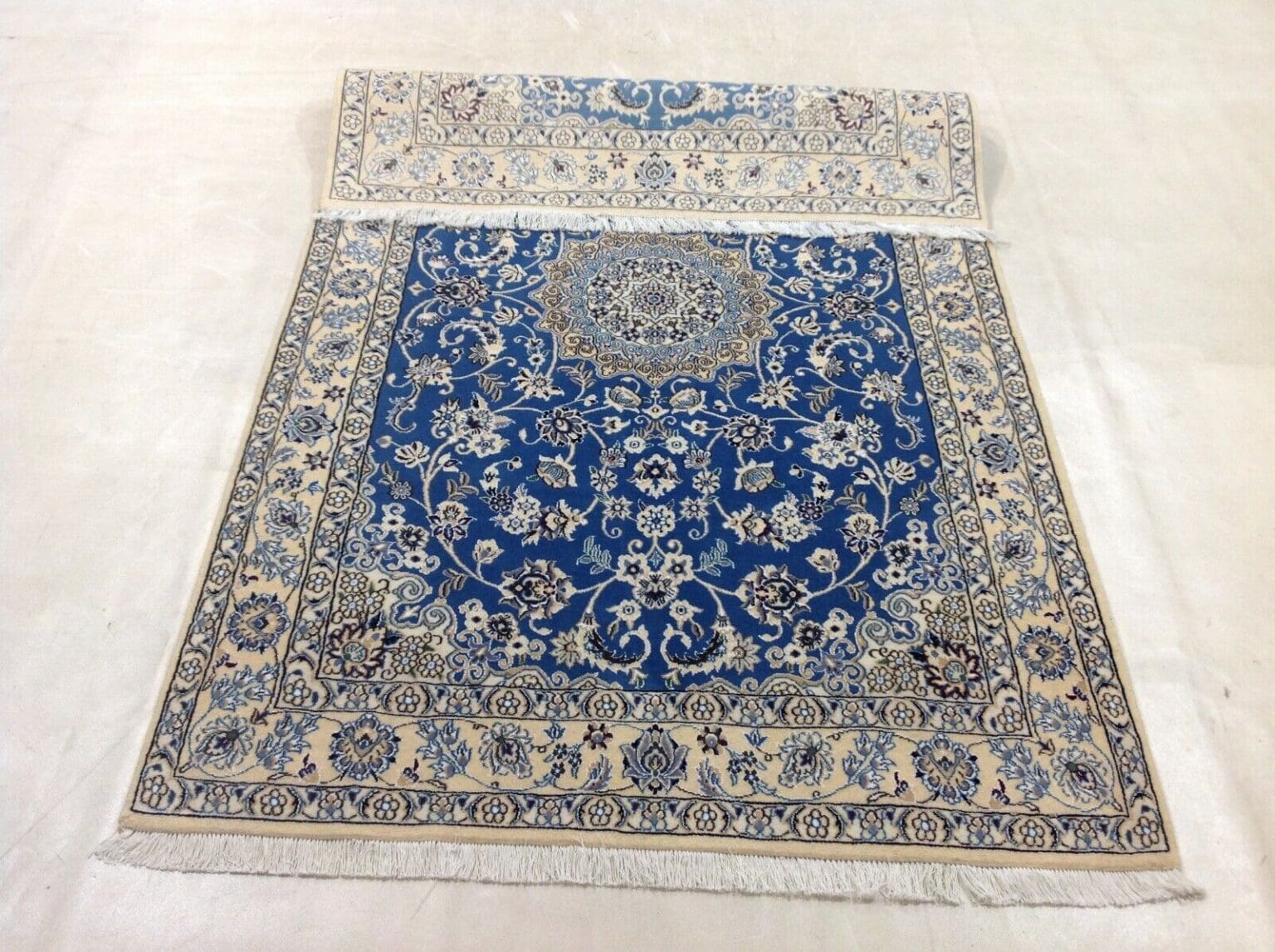 Perserteppich Nain 213 x 131 cm Wolle handgeknüpft