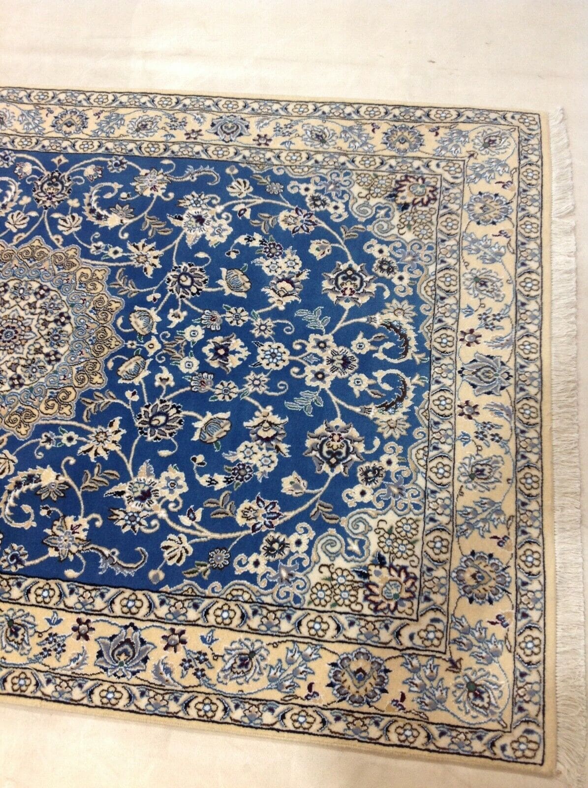 Perserteppich Nain 213 x 131 cm Wolle handgeknüpft