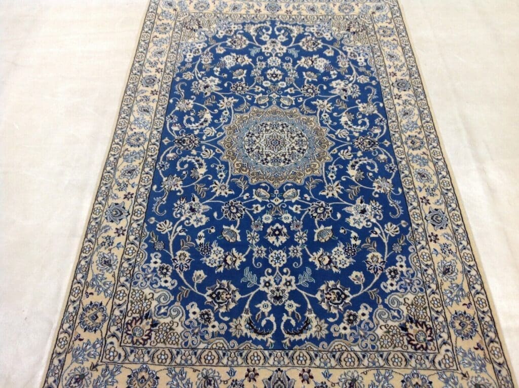 Perserteppich Nain 213 x 131 cm Wolle handgeknüpft