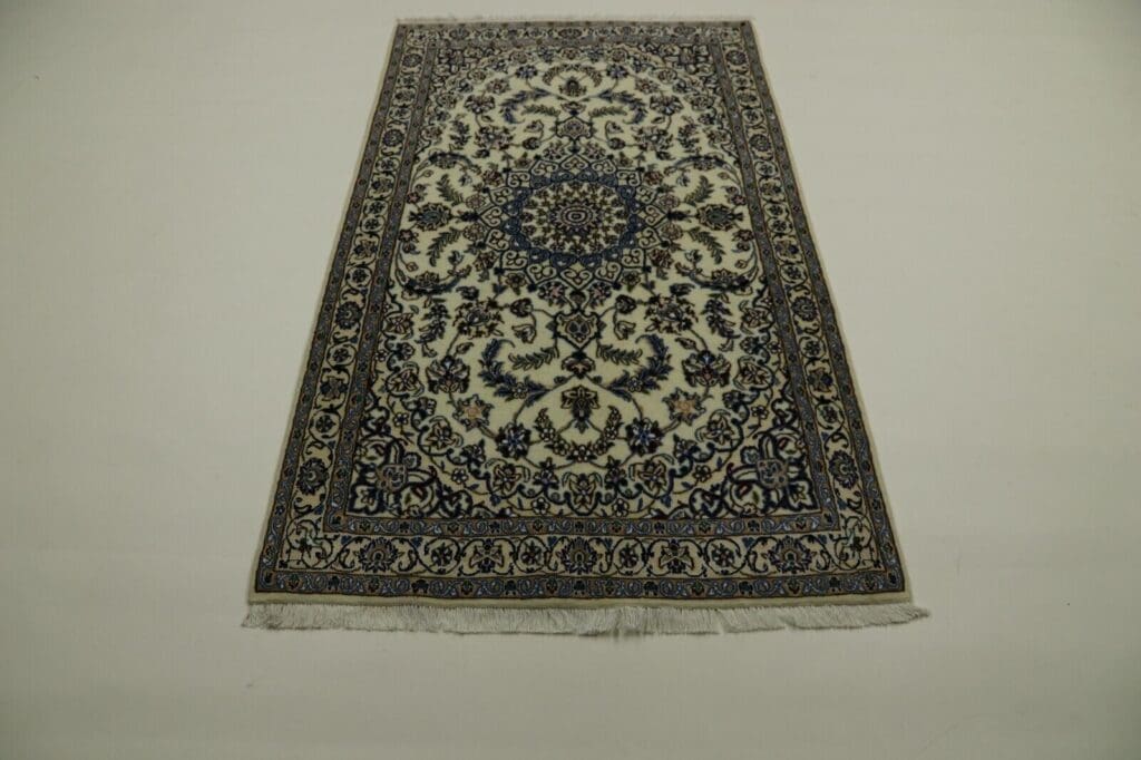 Perserteppich Nain 181 x 109 cm Wolle handgeknüpft