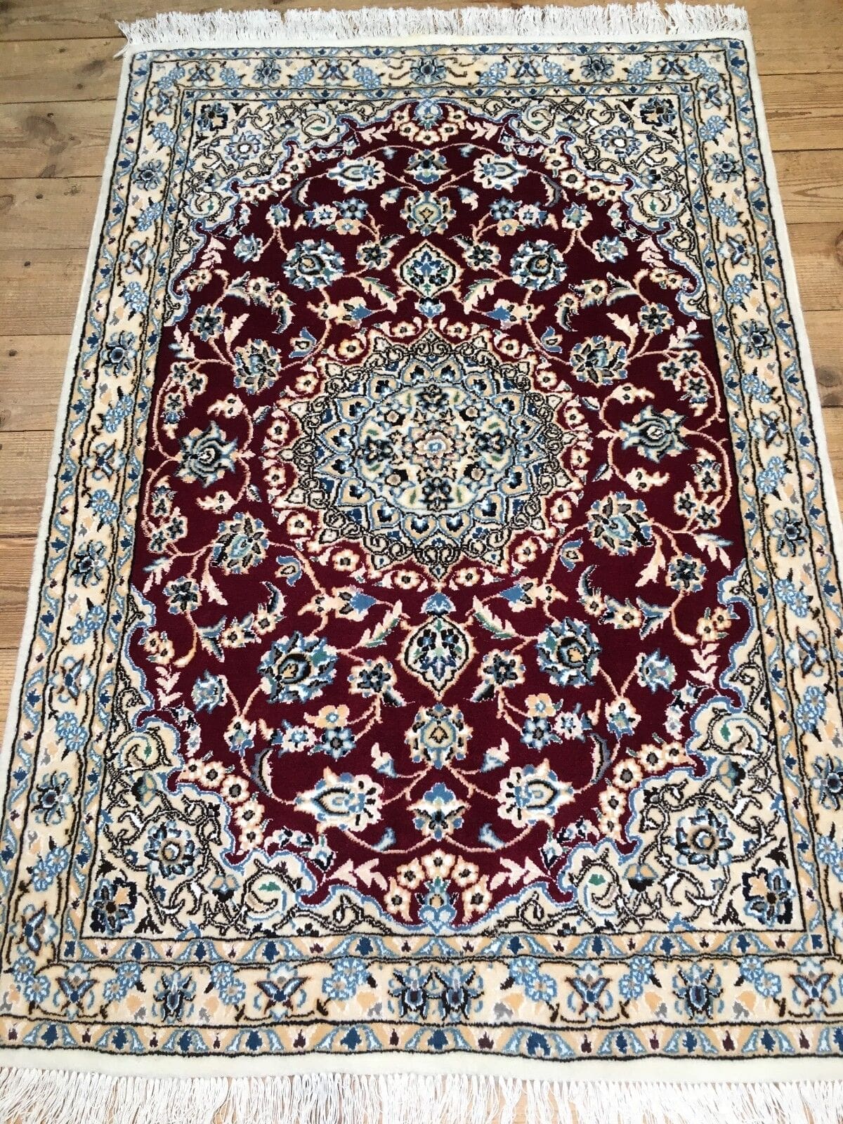 Perserteppich Nain 143 x 100 cm Wolle handgeknüpft