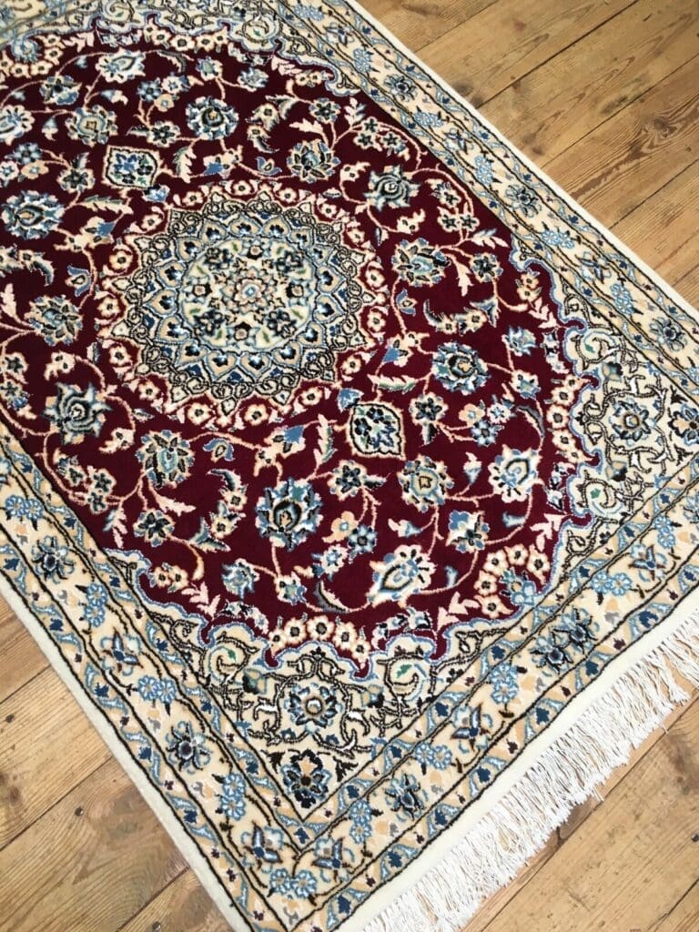 Perserteppich Nain 143 x 100 cm Wolle handgeknüpft
