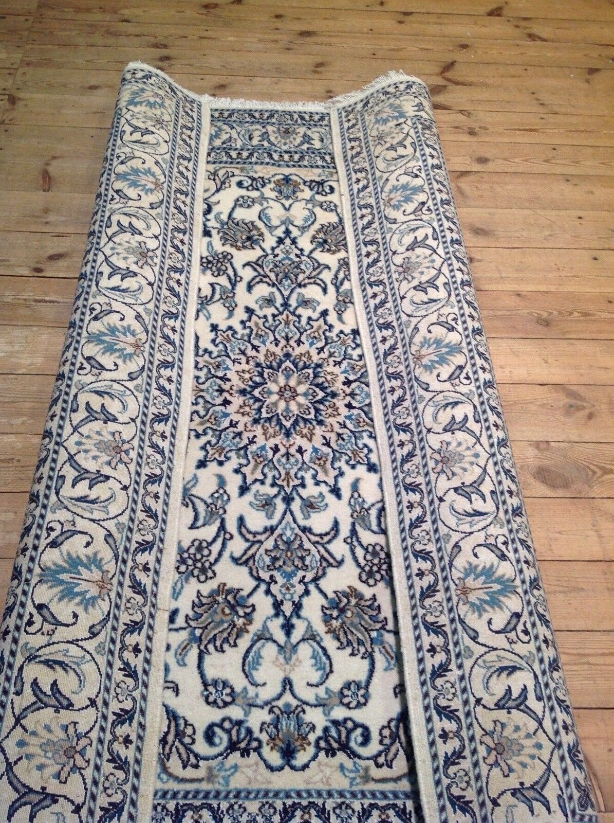 Perserteppich Nain 201 x 154 cm Wolle handgeknüpft