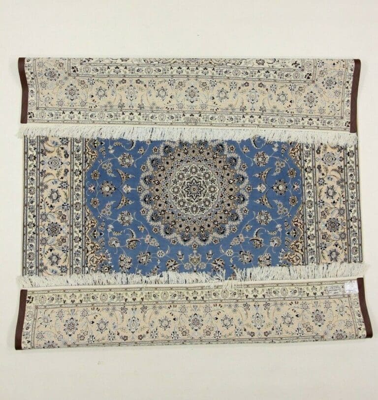 Perserteppich Nain 255 x 206 cm Korkwolle handgeknüpft