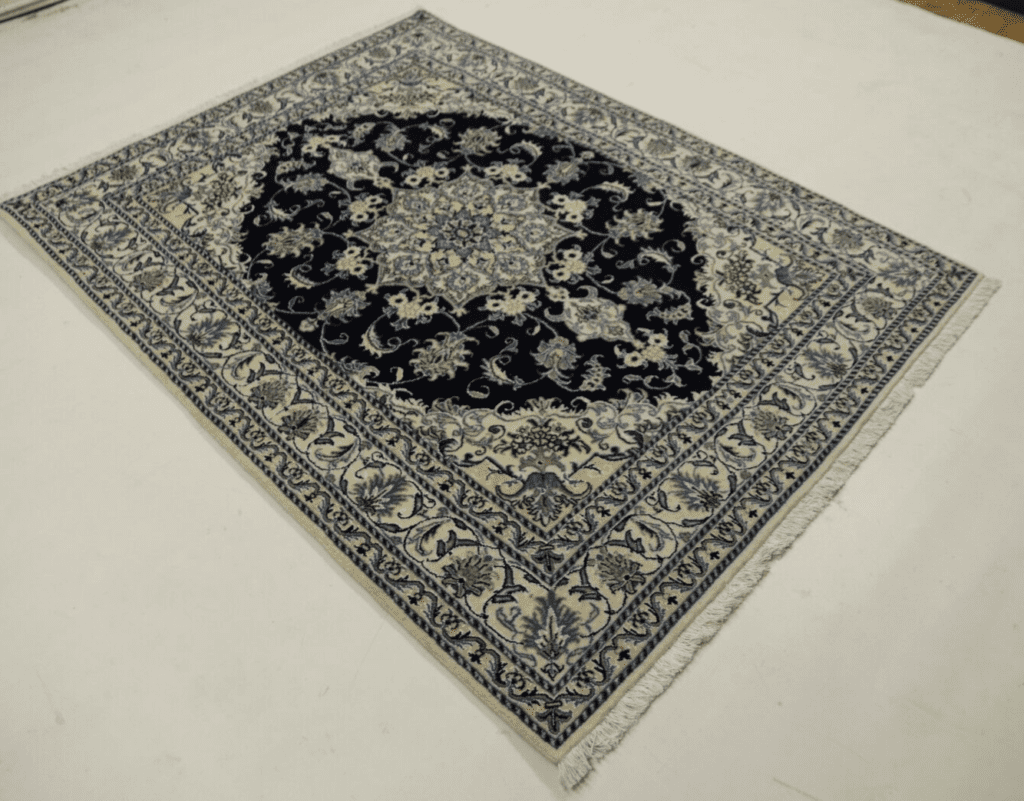Orientteppich Nain 198x146 cm Schurwolle handgeknüpft