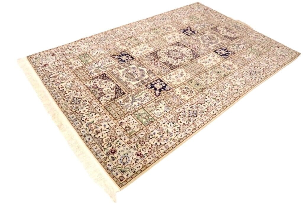 Perserteppich Nain 236 x 155 cm Korkwolle handgeknüpft