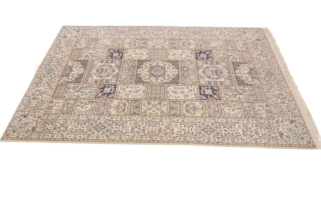 Perserteppich Nain 236 x 155 cm Korkwolle handgeknüpft