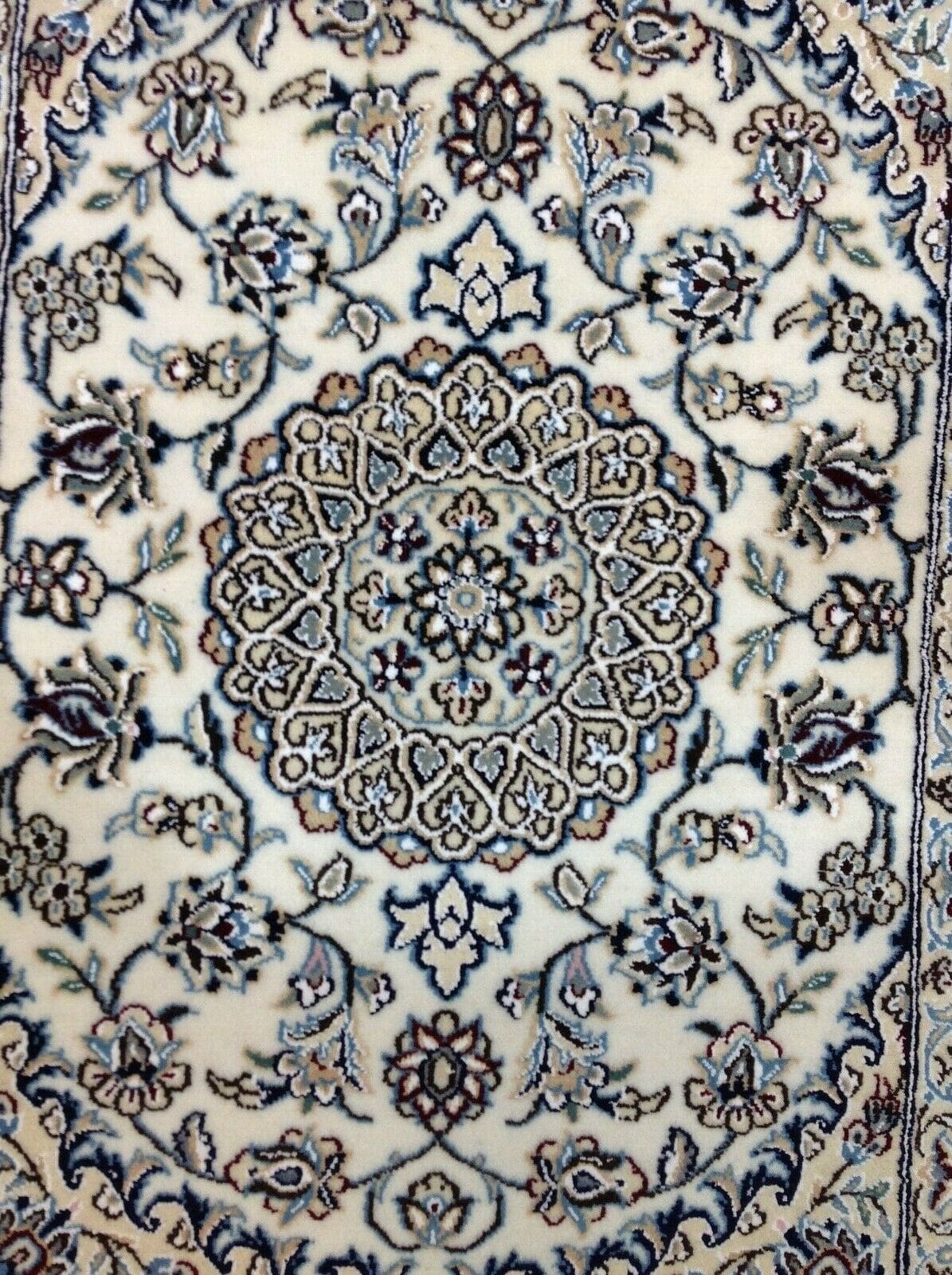Perserteppich Nain 92 x 64 cm Wolle handgeknüpft