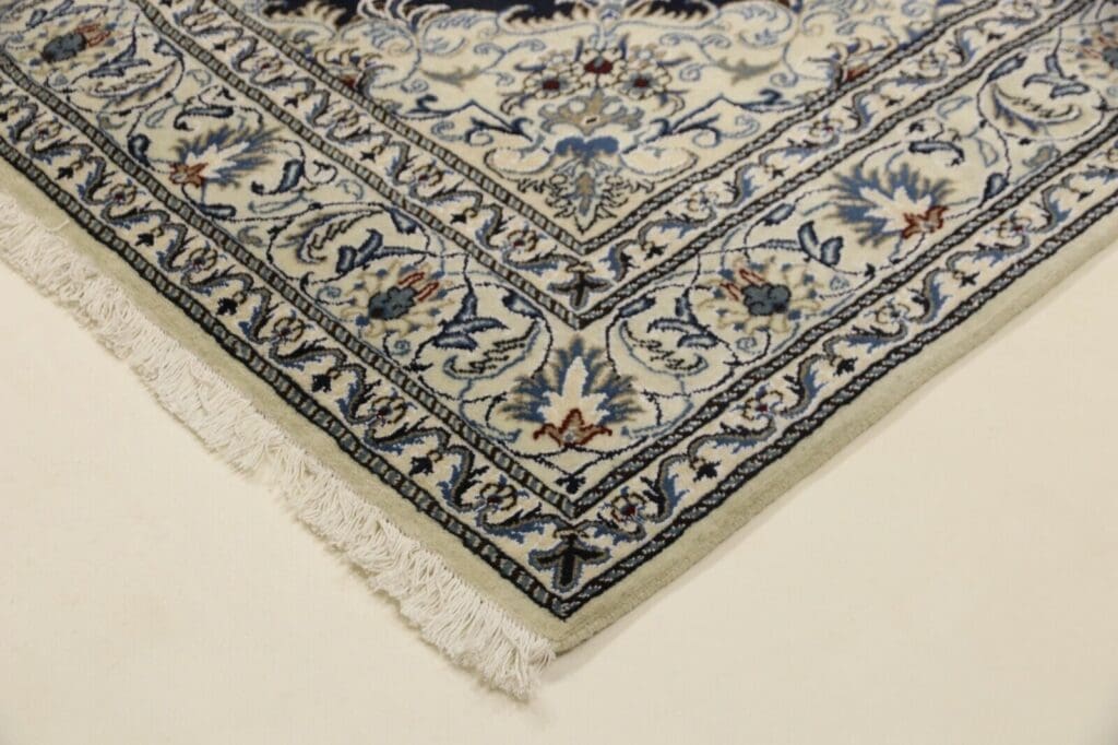orientteppich-super-nain-mit-seide-235-x-168-cm-ca-300000-knoten-m-90-1-1 Perserteppich Nain 235 x 168 cm Wolle handgeknüpft