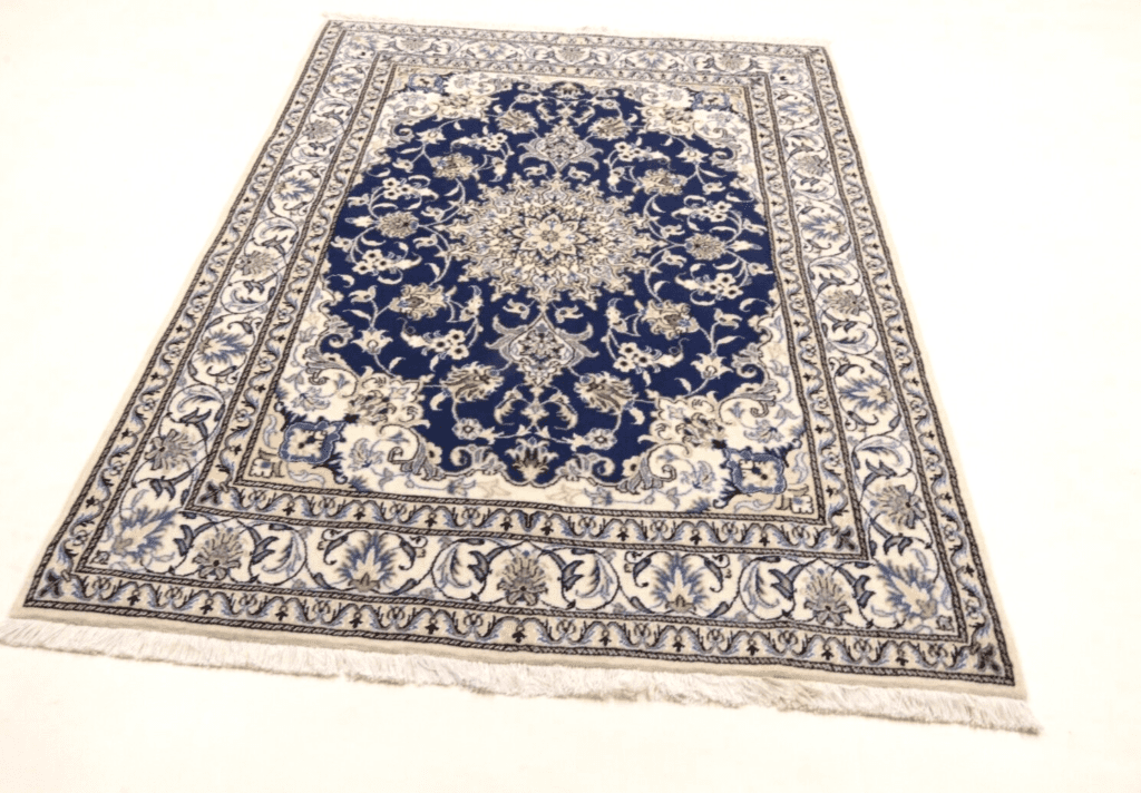 Perserteppich Nain 215 x 153 cm Schurwolle handgeknupft
