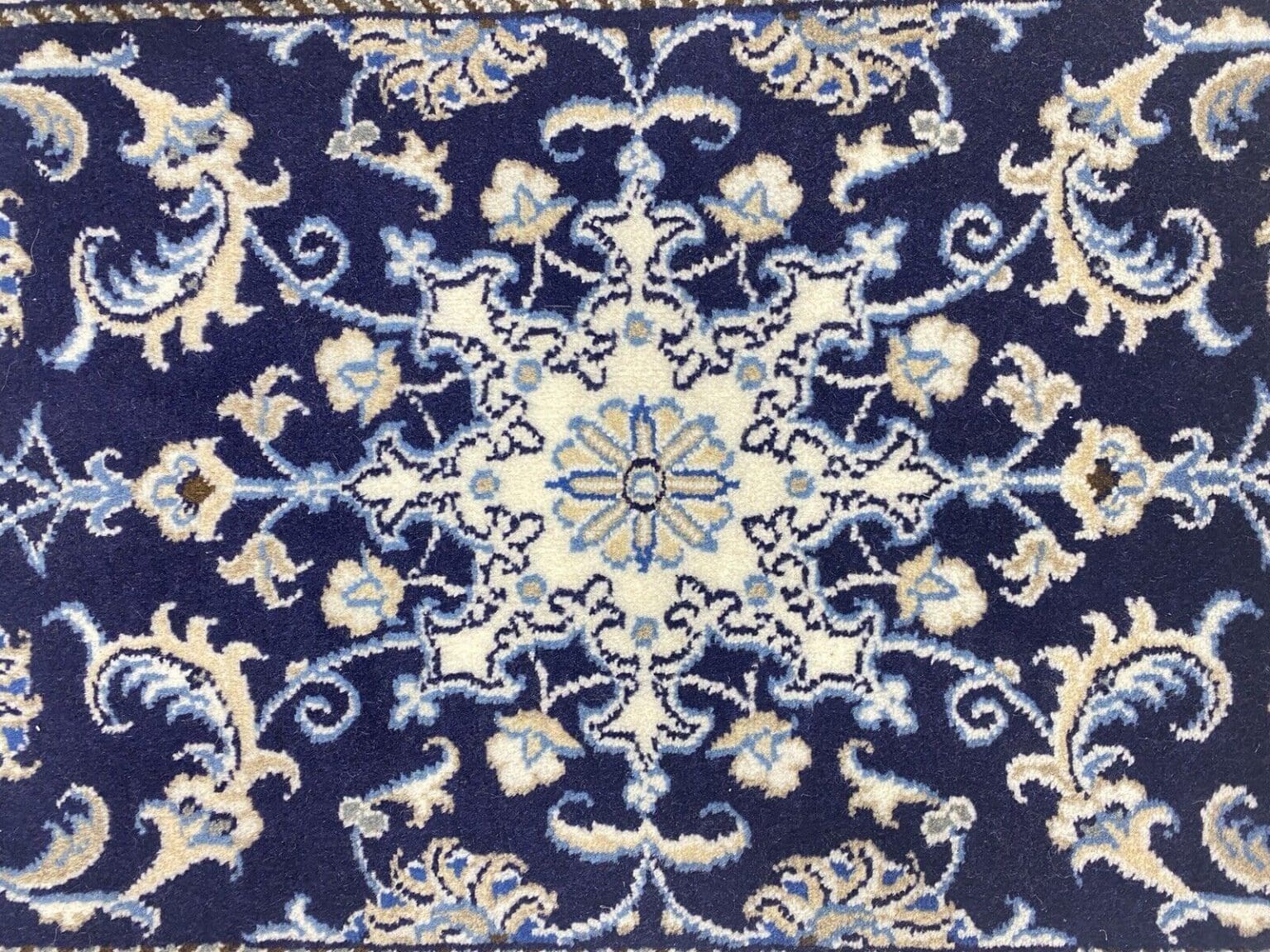 Perserteppich Nain 90 x 60 cm Wolle handgeknüpft