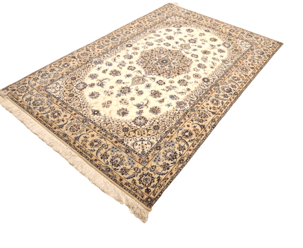 Perserteppich Nain 235 x 152 cm Korkwolle handgeknüpft