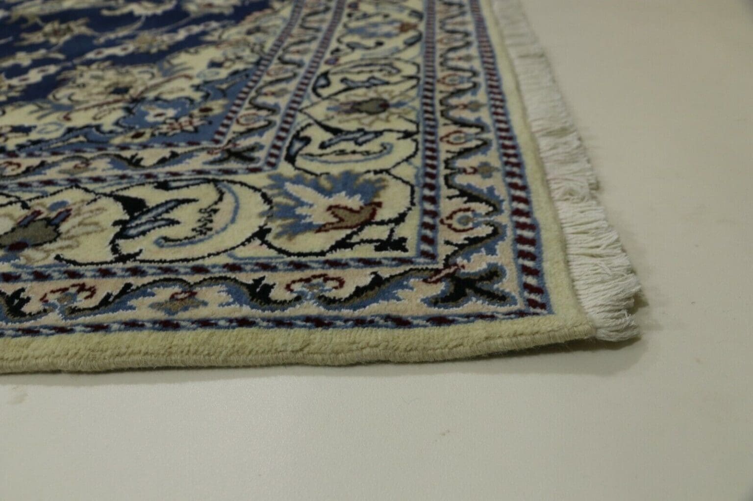 Perserteppich Nain 230 x 169 cm Wolle handgeknüpft