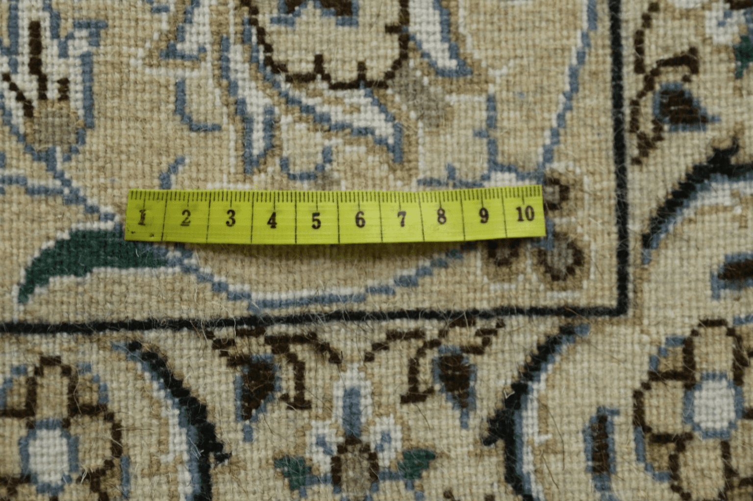 Perserteppich Nain 230 x 169 cm Wolle handgeknüpft