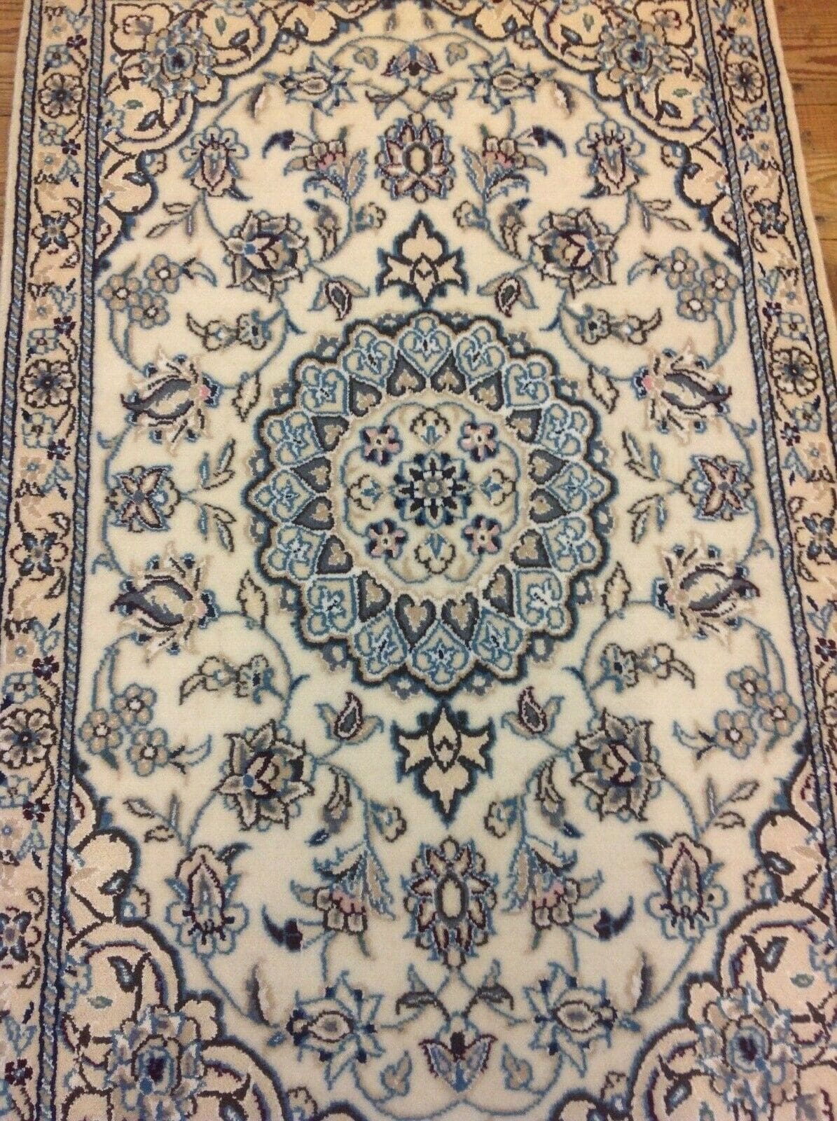 Perserteppich Nain 101 x 64 cm Wolle handgeknüpft