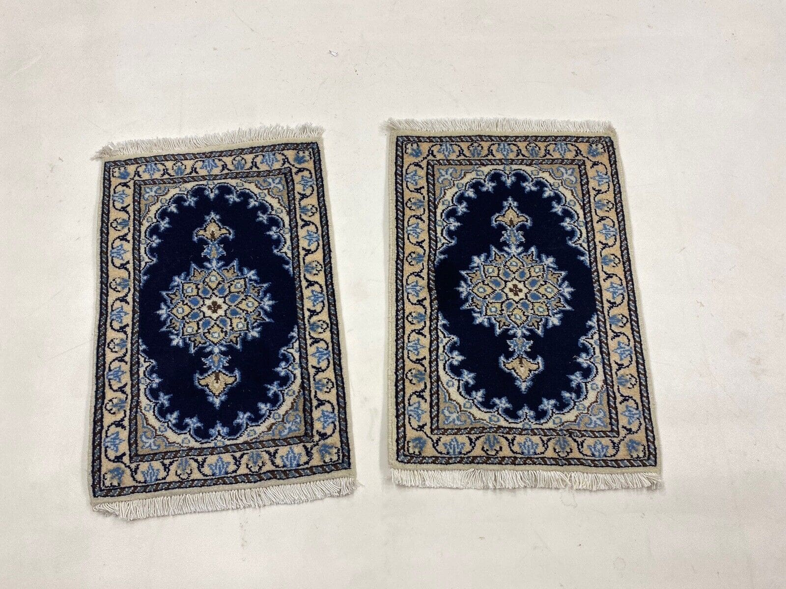 Perserteppich Nain 60 x 40 cm Schurwolle handgeknüpft