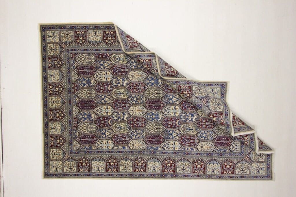 Perserteppich Nain 303 x 206 cm Schurwolle handgeknüpft