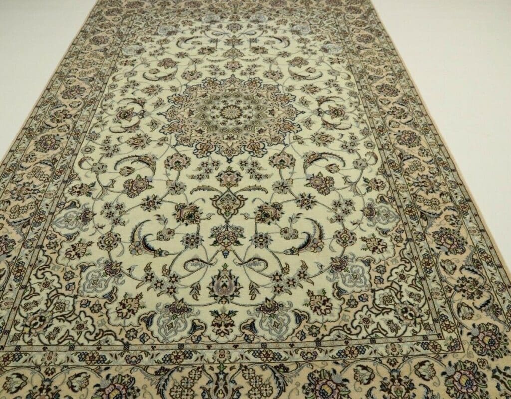 Perserteppich Nain 302 x 205 cm Schurwolle handgeknüpft