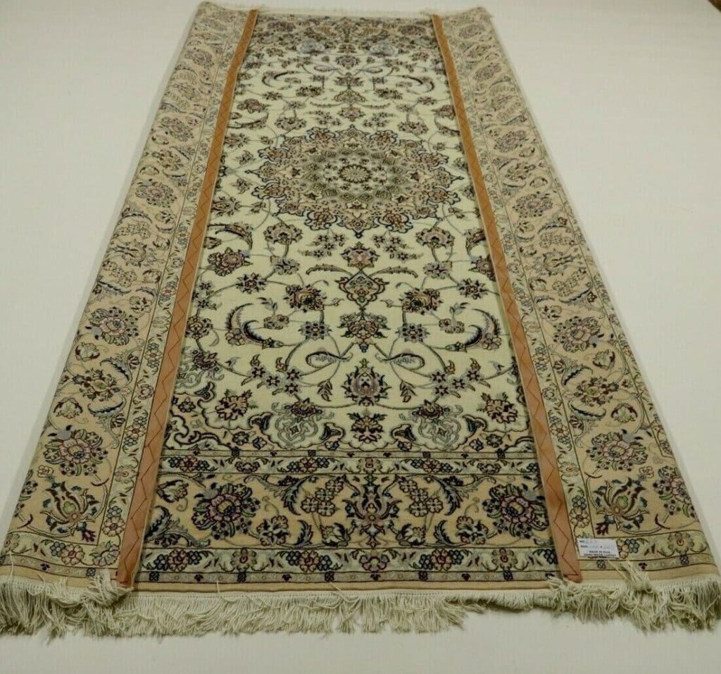 Perserteppich Nain 302 x 205 cm Schurwolle handgeknüpft