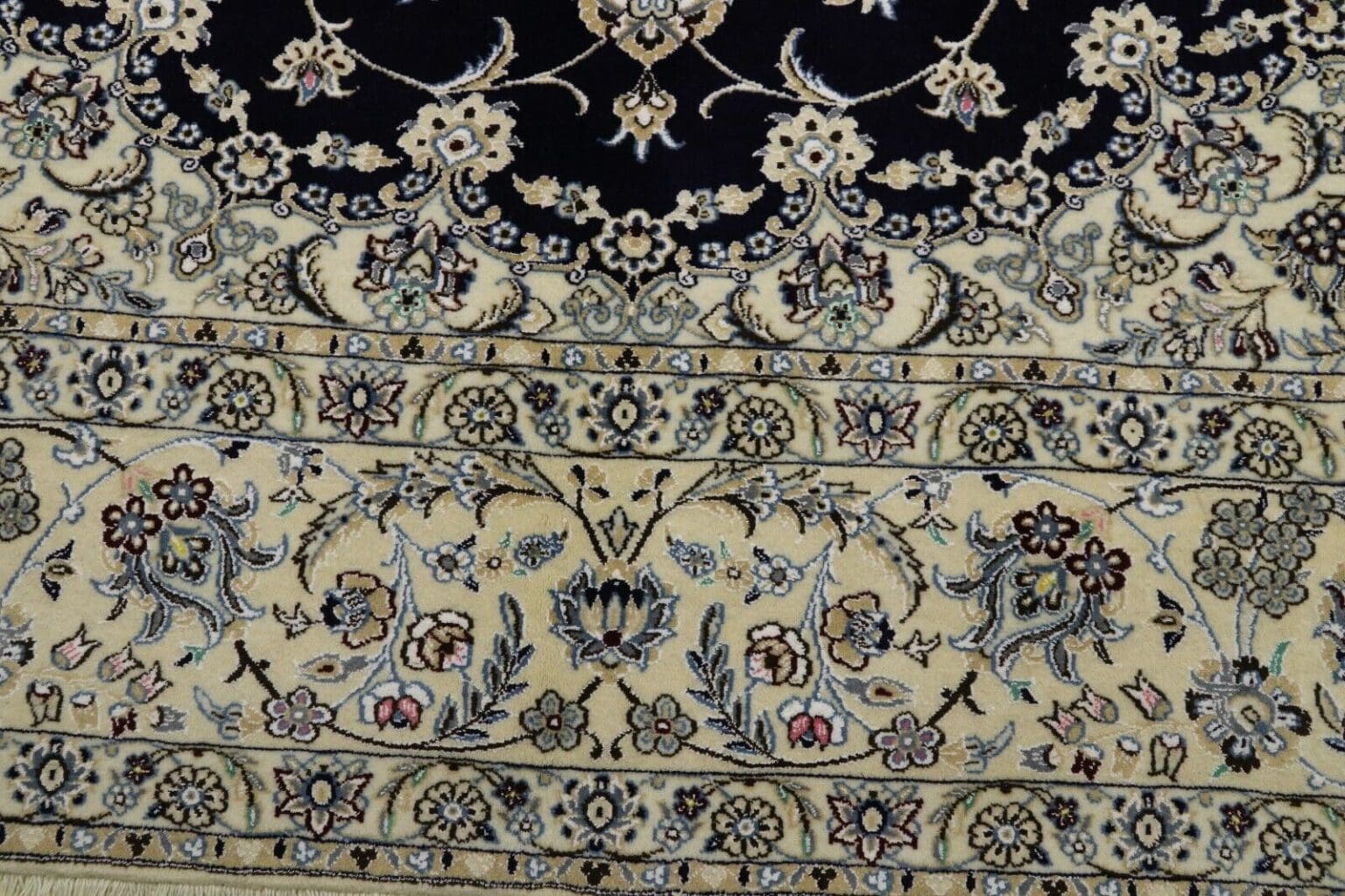 Perserteppich Nain 350 x 246 cm Wolle handgeknüpft