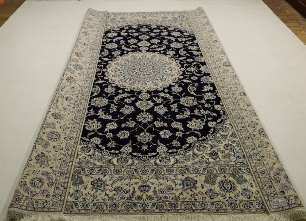 Perserteppich Nain 350 x 246 cm Wolle handgeknüpft