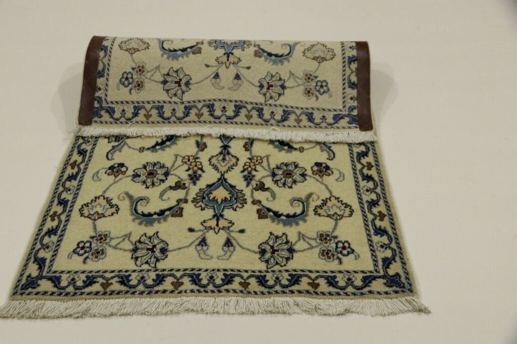 Perserteppich Nain 137 x 85 cm Schurwolle handgeknüpft