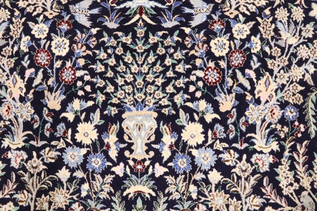 Perserteppich Nain 227 x 153 cm Korkwolle handgeknüpft