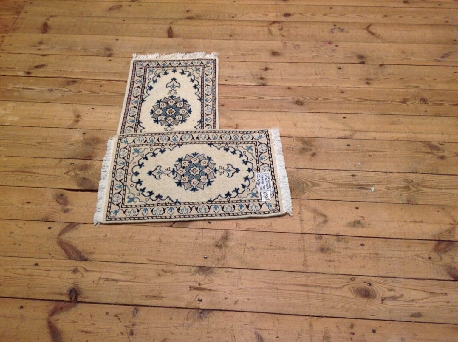 Perserteppich Nain 60x40 cm Schurwolle handgeknüpft