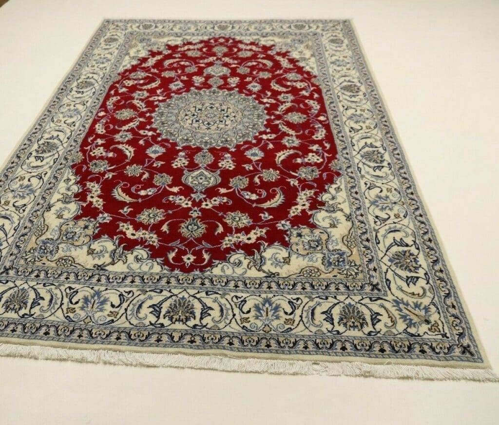 Perserteppich Nain 295 x 193 cm Wolle handgeknüpft
