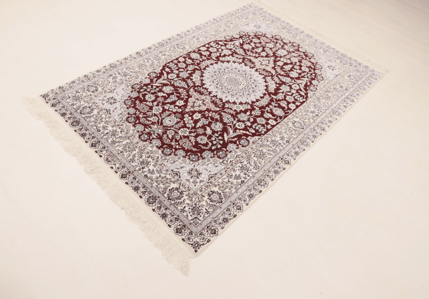 Perserteppich Nain 194 x 130 cm Wolle handgeknüpft (Verkauft)