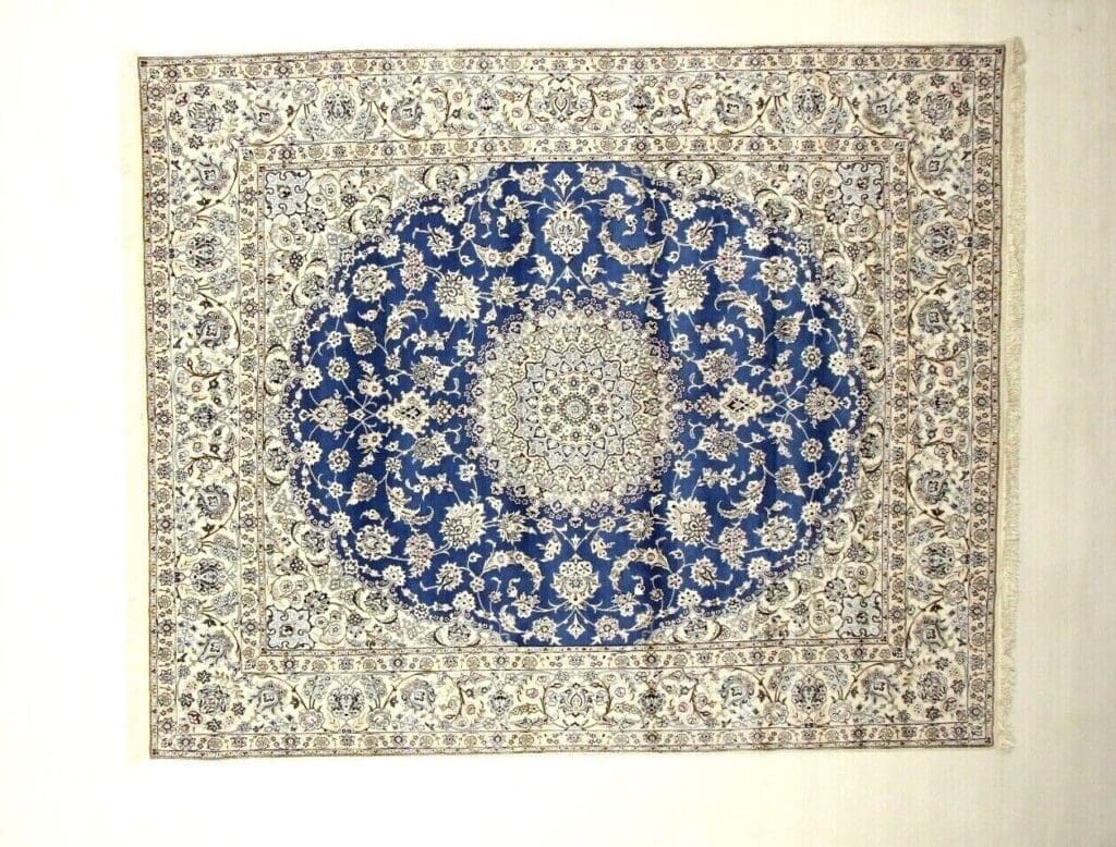 Perserteppich Nain 303 x 250 cm Schurwolle handgeknüpft