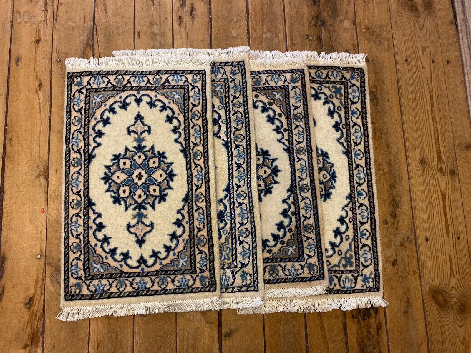 Perserteppich Nain 60 x 40 cm Schurwolle handgeknüpft