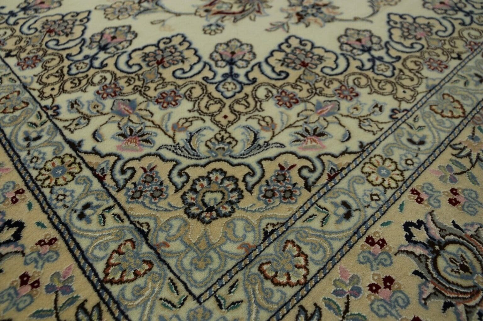 Perserteppich Nain 300 x 200 cm Schurwolle handgeknüpft