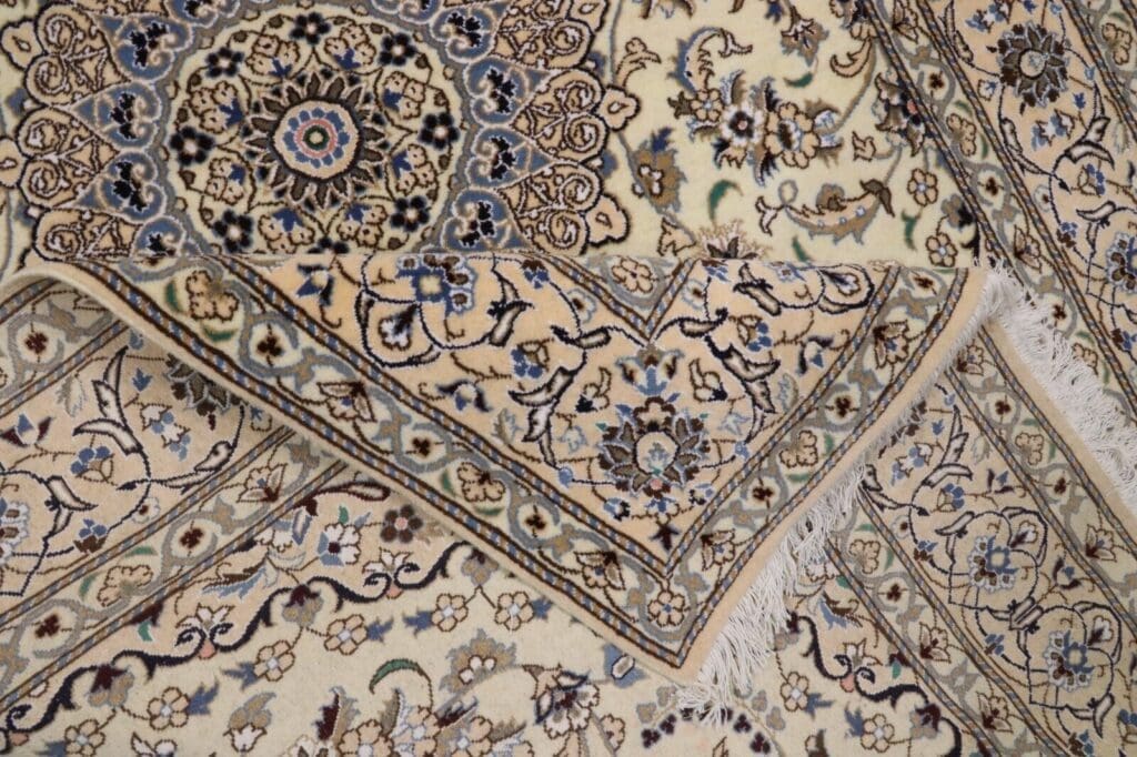 Perserteppich Nain 250 x 157 cm Wolle handgeknüpft