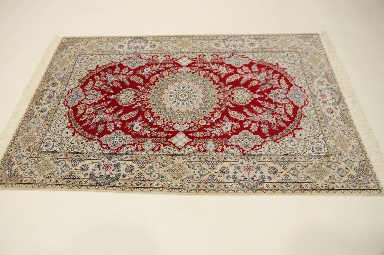 Perserteppich Nain 200 x 130 cm Wolle handgeknüpft