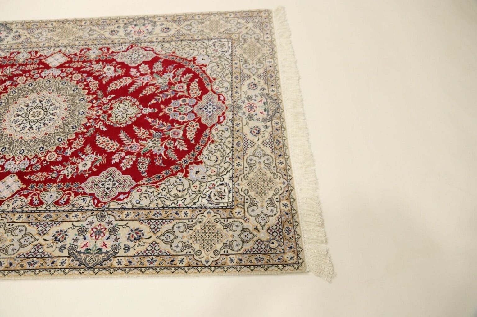 Perserteppich Nain 200 x 130 cm Wolle handgeknüpft