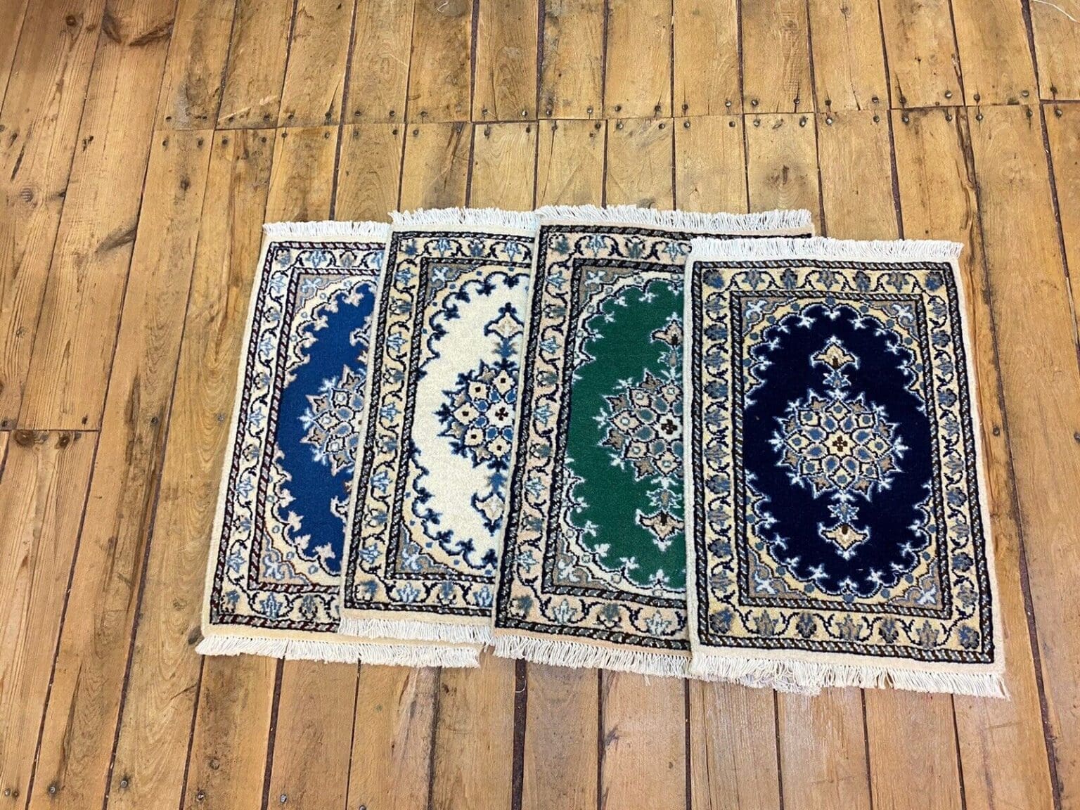 Perserteppich Nain 60 x 40 cm Wolle handgeknüpft