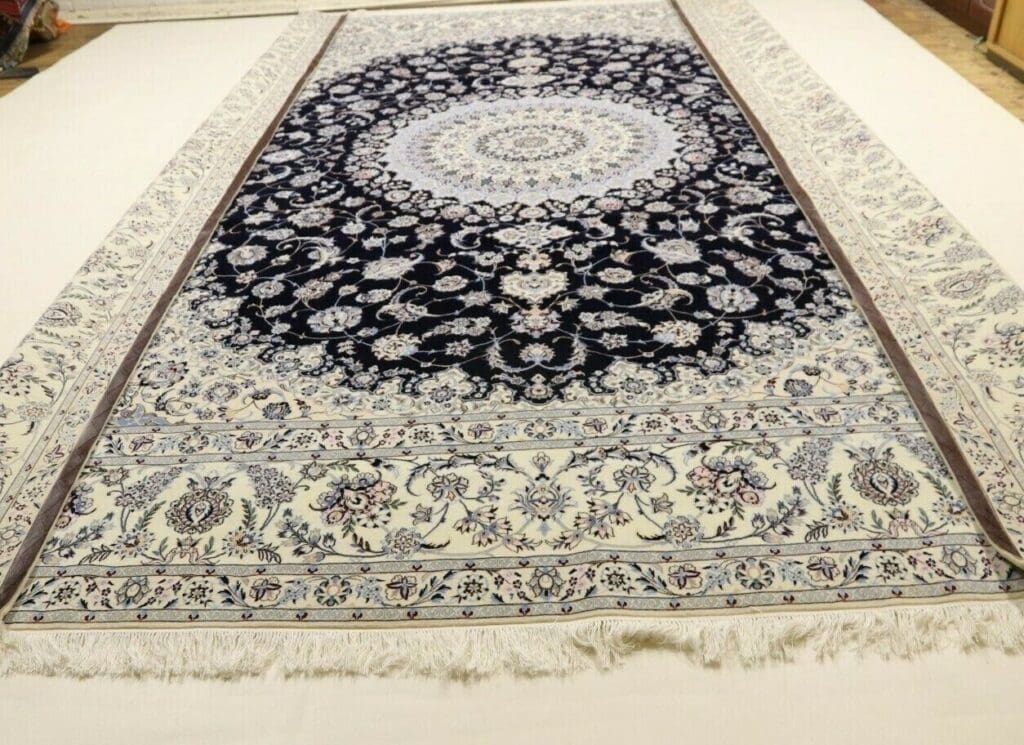 wunderschoner-perserteppich-410-x-305-cm-1000-knoten-m-handgeknupft-1-6 Perserteppich 410 x 305 cm Korkwolle handgeknüpft