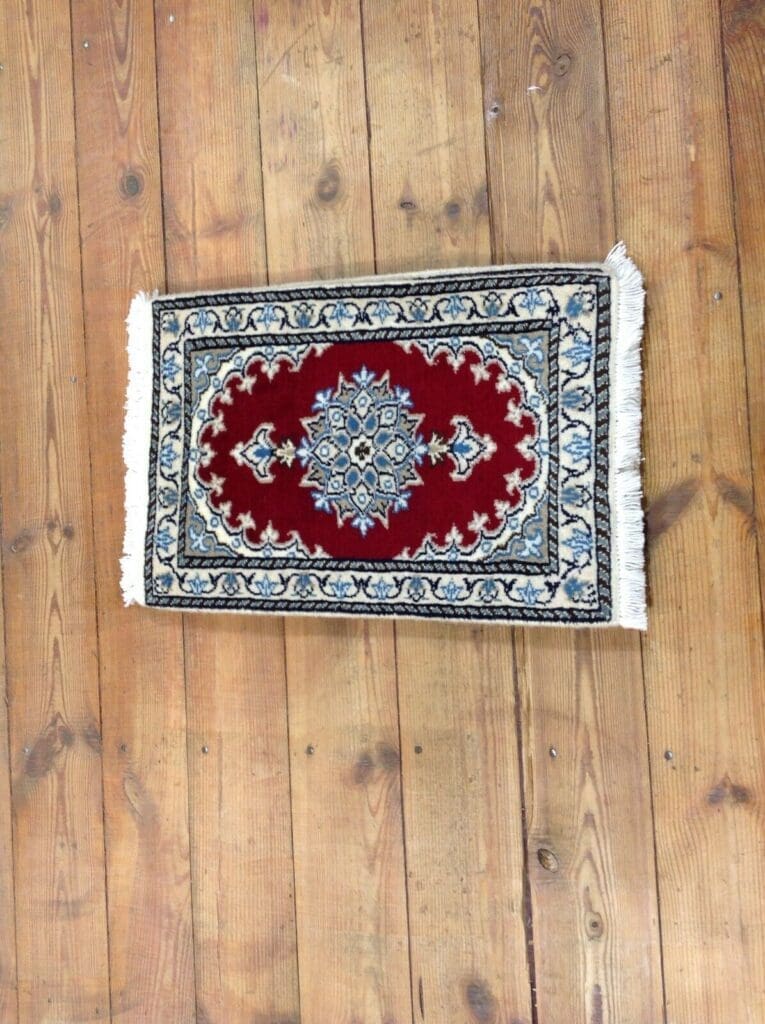 Perserteppich Nain 60 x 40 cm Schurwolle handgeknüpft
