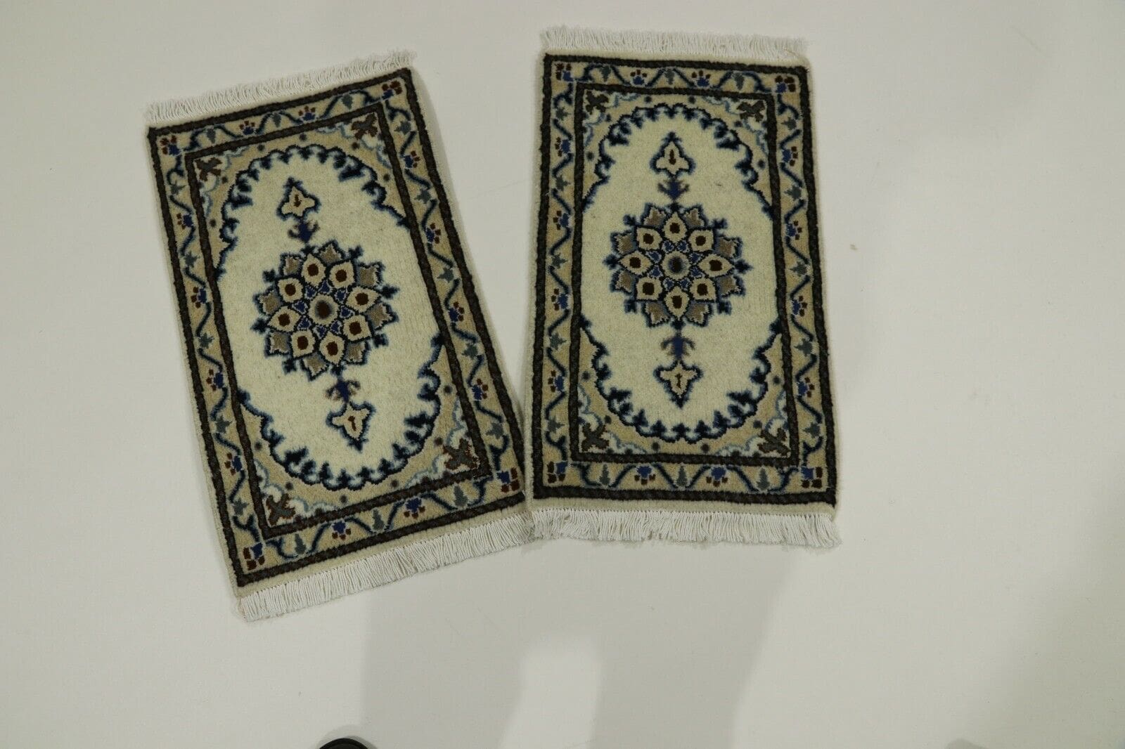 2-x-handgeknupfter-perserteppich-moud-60-x-40-cm-300000-knoten-m-95-1-8 Perserteppich Moud 60 x 40 cm Schurwolle handgeknüpft