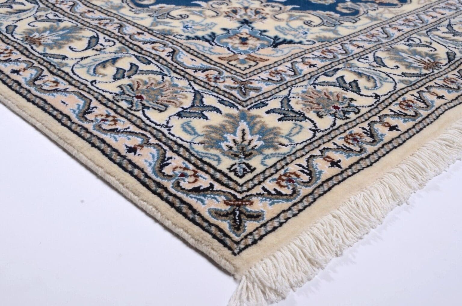 Perserteppich Nain 197 x 147 cm Wolle handgeknüpft
