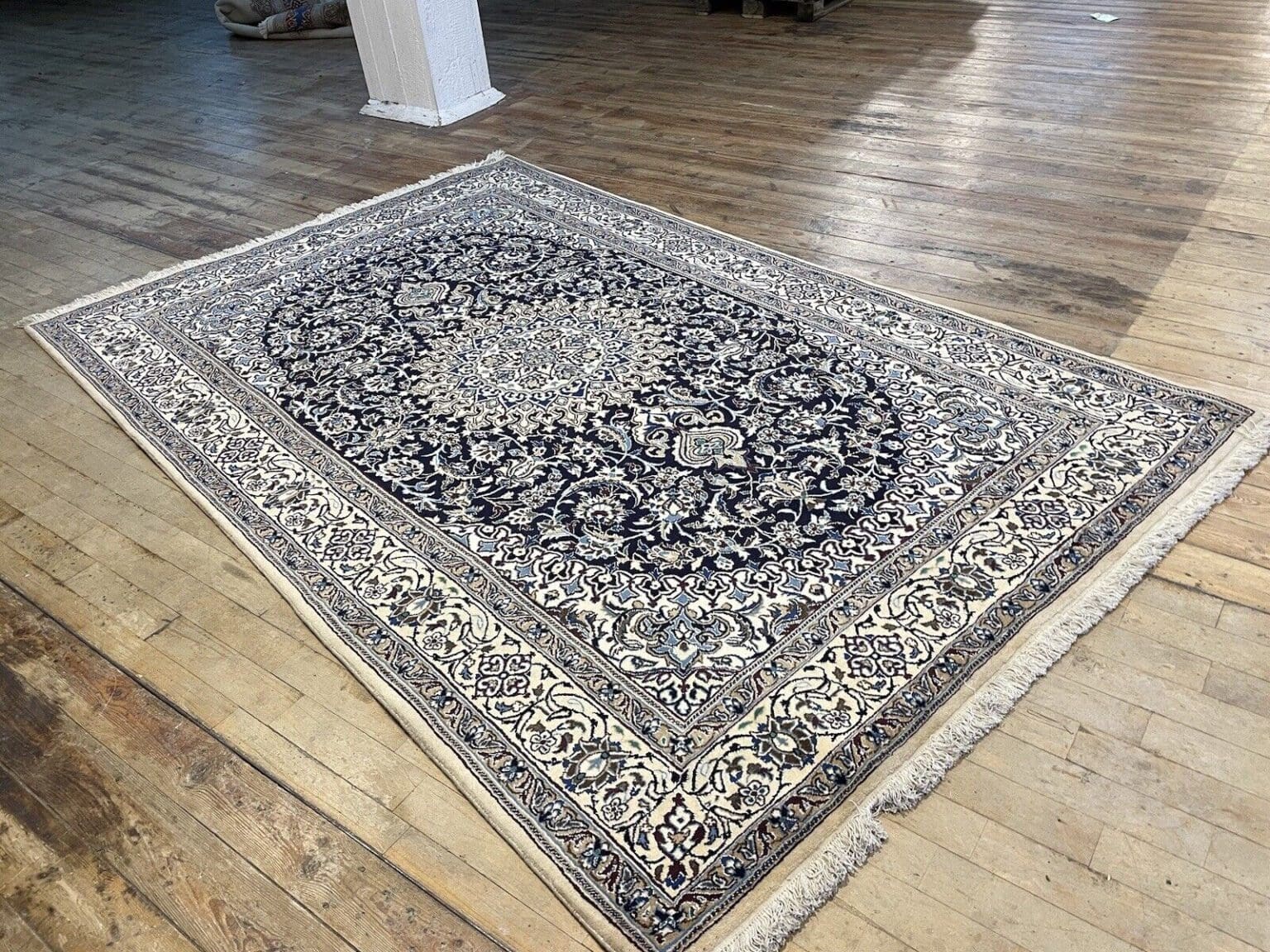 Perserteppich Nain 300x200 cm Wolle handgeknüpft