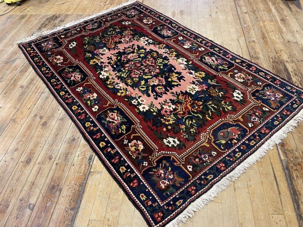 hochwertiger-handgeknupfter-alter-teppich-300x200-cm-besonderes-3 Perserteppich Kazak 300 x 200 cm Wolle handgeknüpft