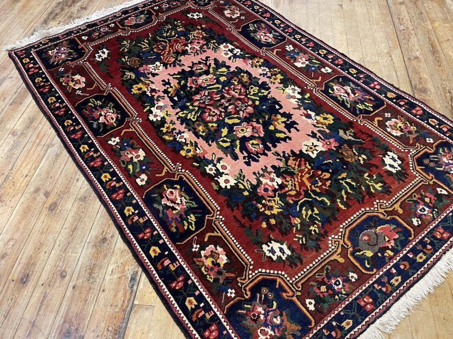 hochwertiger-handgeknupfter-alter-teppich-300x200-cm-besonderes-4 Perserteppich Kazak 300 x 200 cm Wolle handgeknüpft